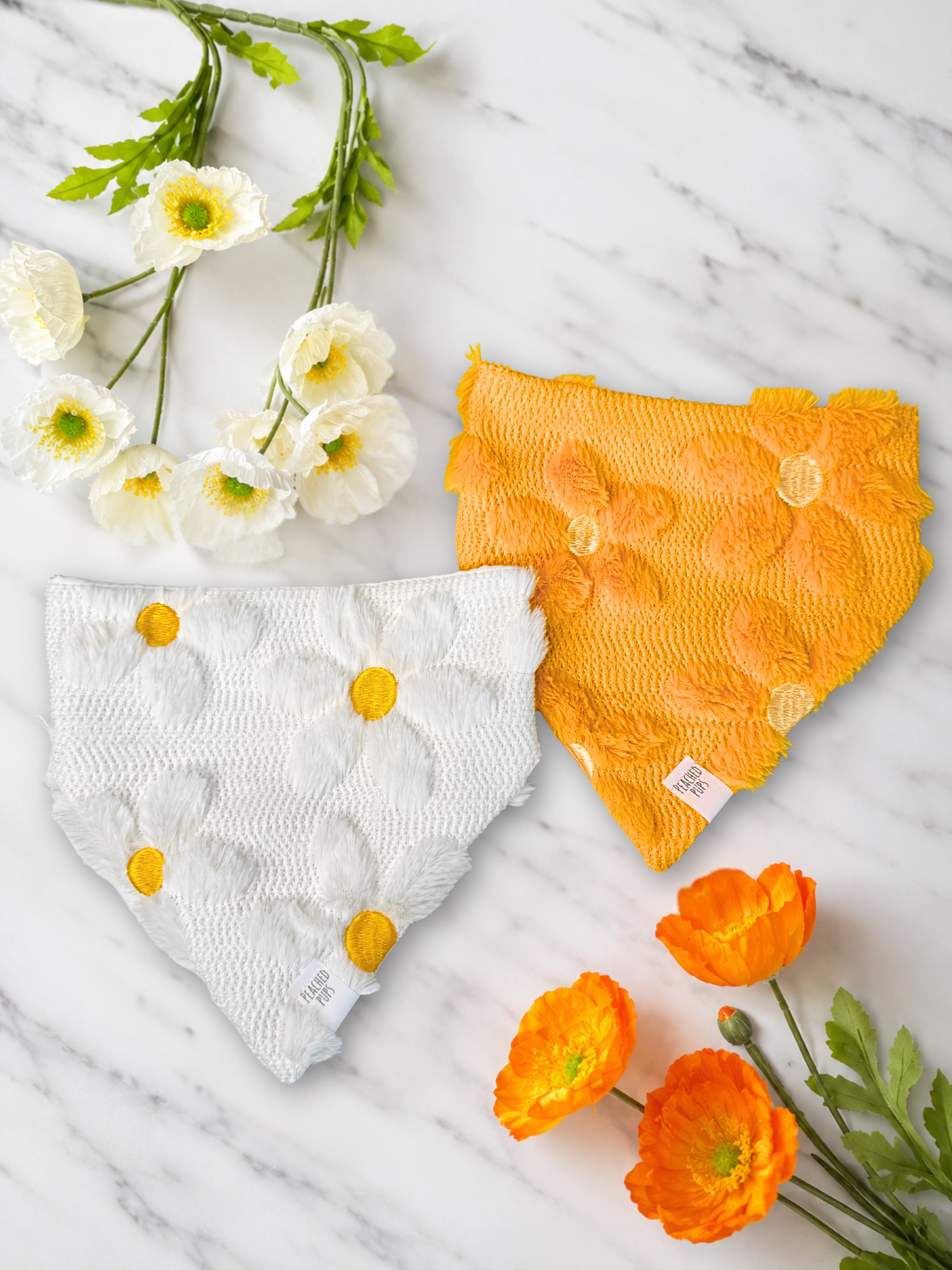 Daisy Flower Jacquard Dog Bandana – Soft Fluffy Plush Pet Bandana