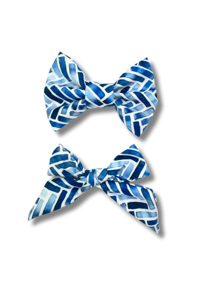 Indigo Maze Bow