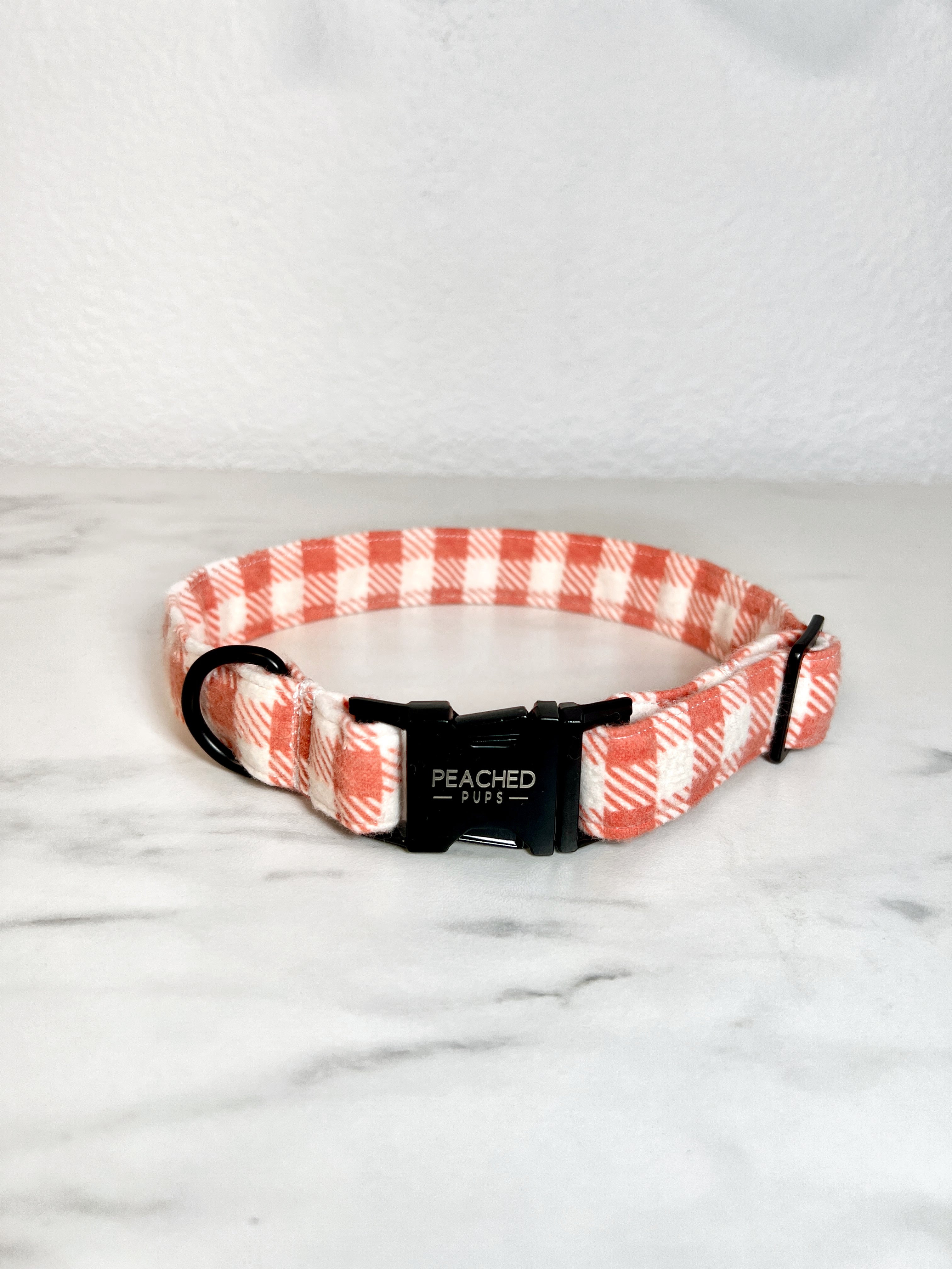 Poinsettia Christmas Flannel Fi Compatible Customizable Dog Collar –  Peached Pups