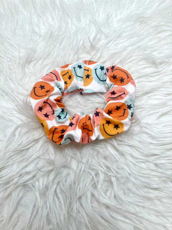 seeing stars scrunchie