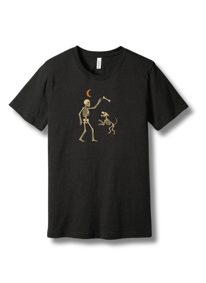 Skeleton Playing Fetch with Dog Halloween T-Shirt