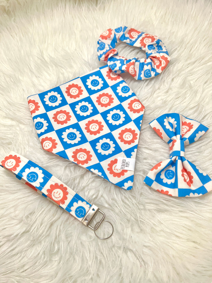 red, white & bloom bow