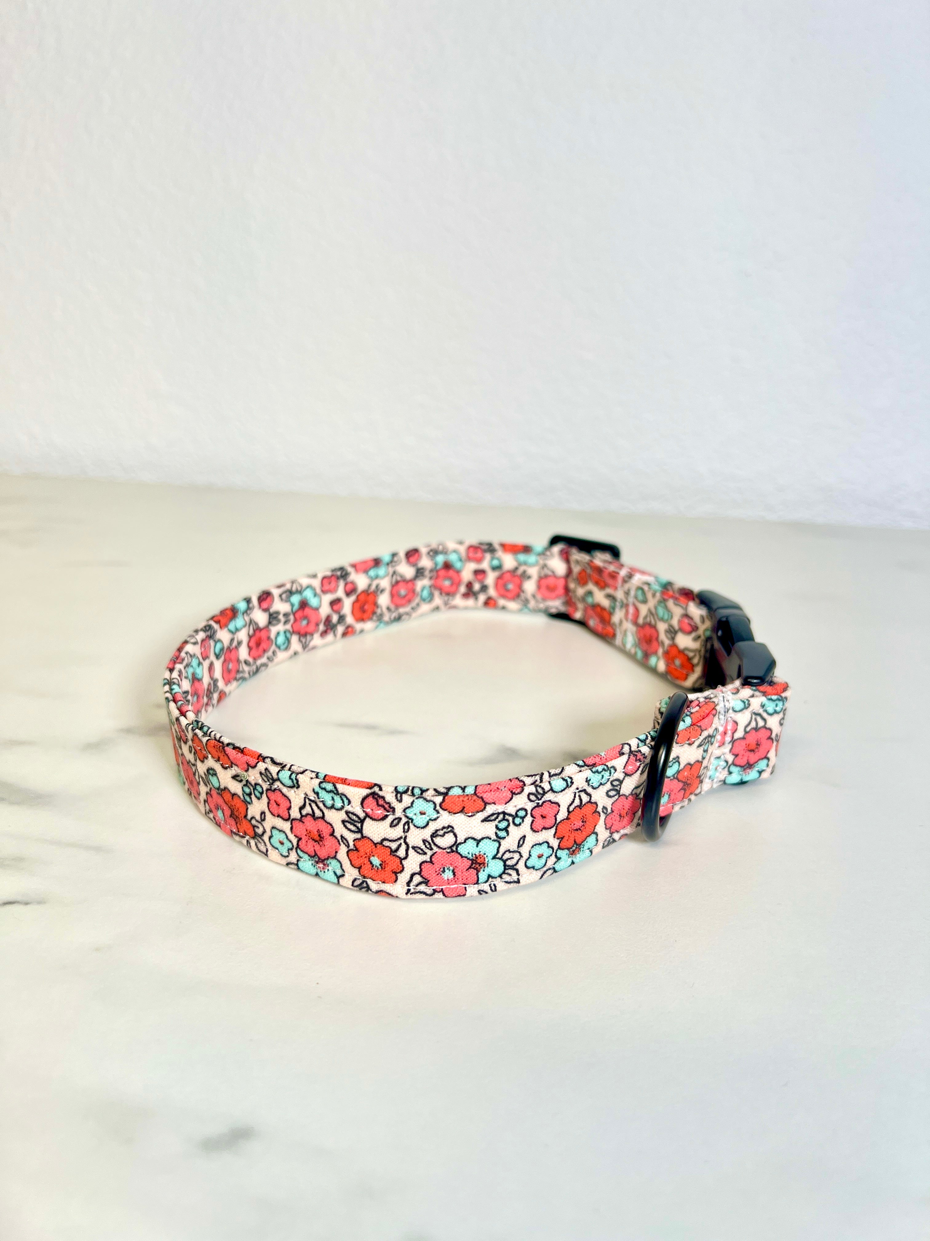 Vintage Flowers Fi Compatible Collar