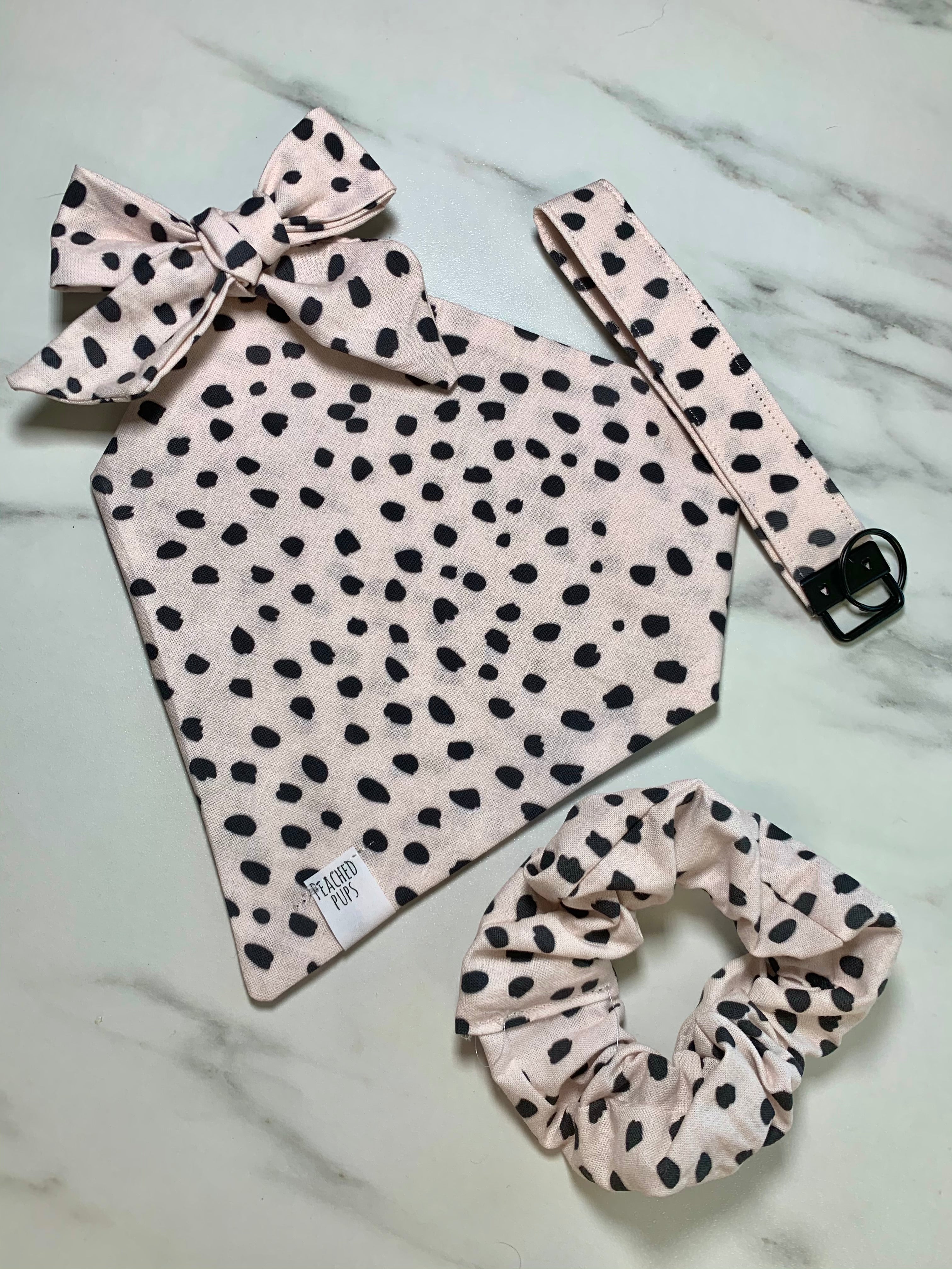 speckled dots key fob